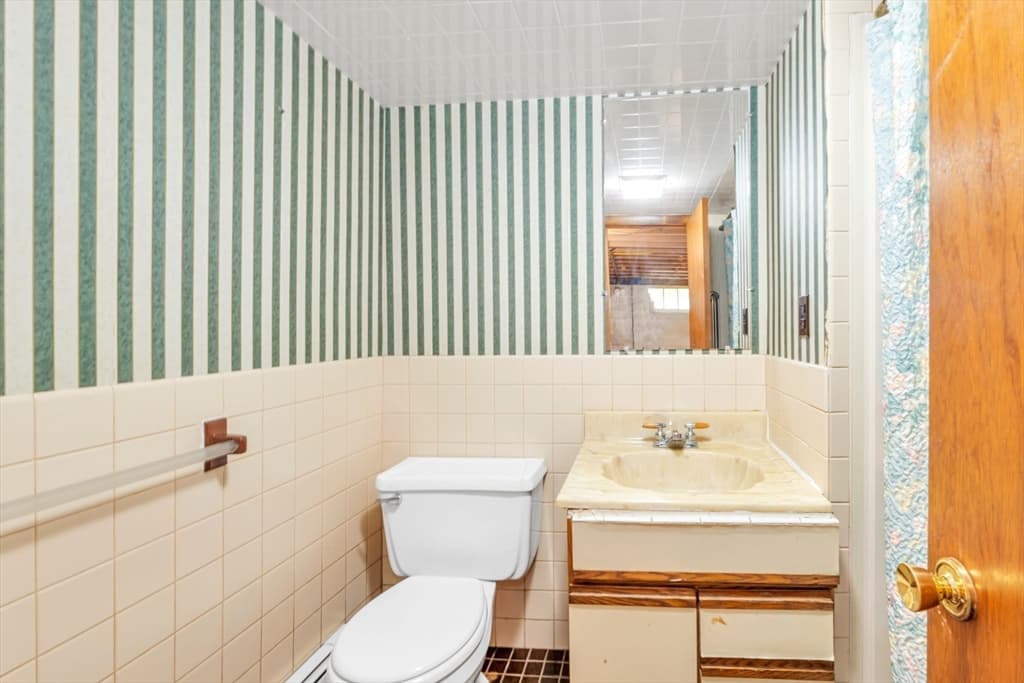 20 Paragon, Boston MA 02132 photo 29