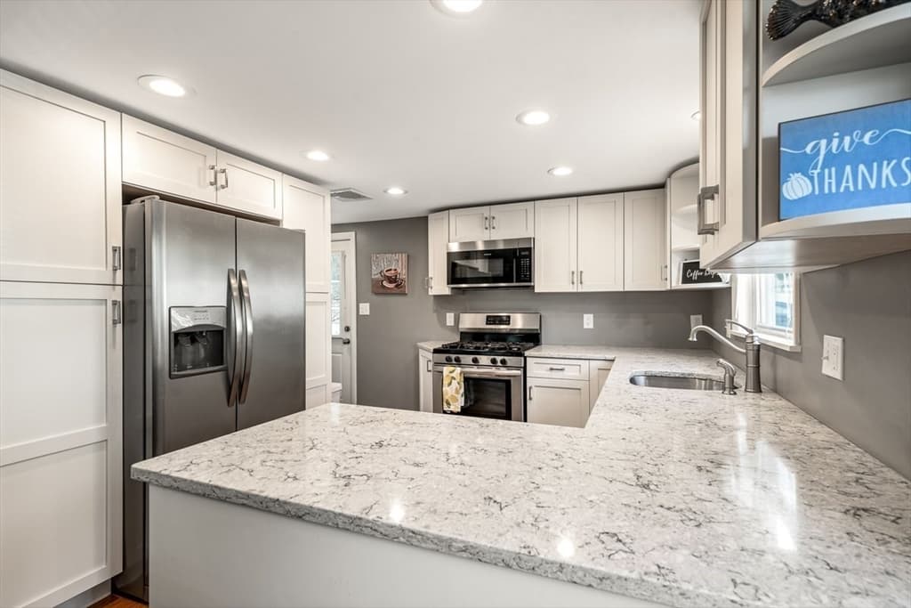 52 Burpee Road, Swampscott MA 01907 photo 6