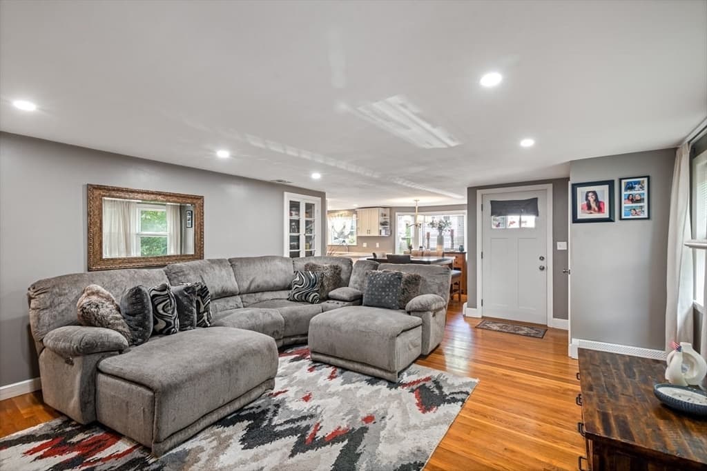 52 Burpee Road, Swampscott MA 01907 photo 9