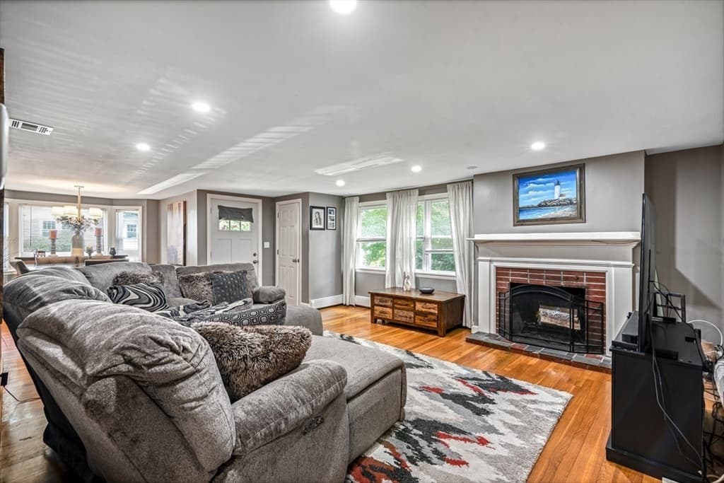 52 Burpee Road, Swampscott MA 01907 photo 10