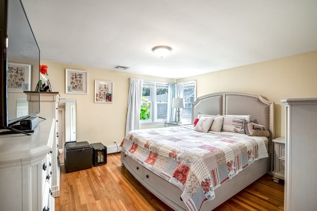 52 Burpee Road, Swampscott MA 01907 photo 14