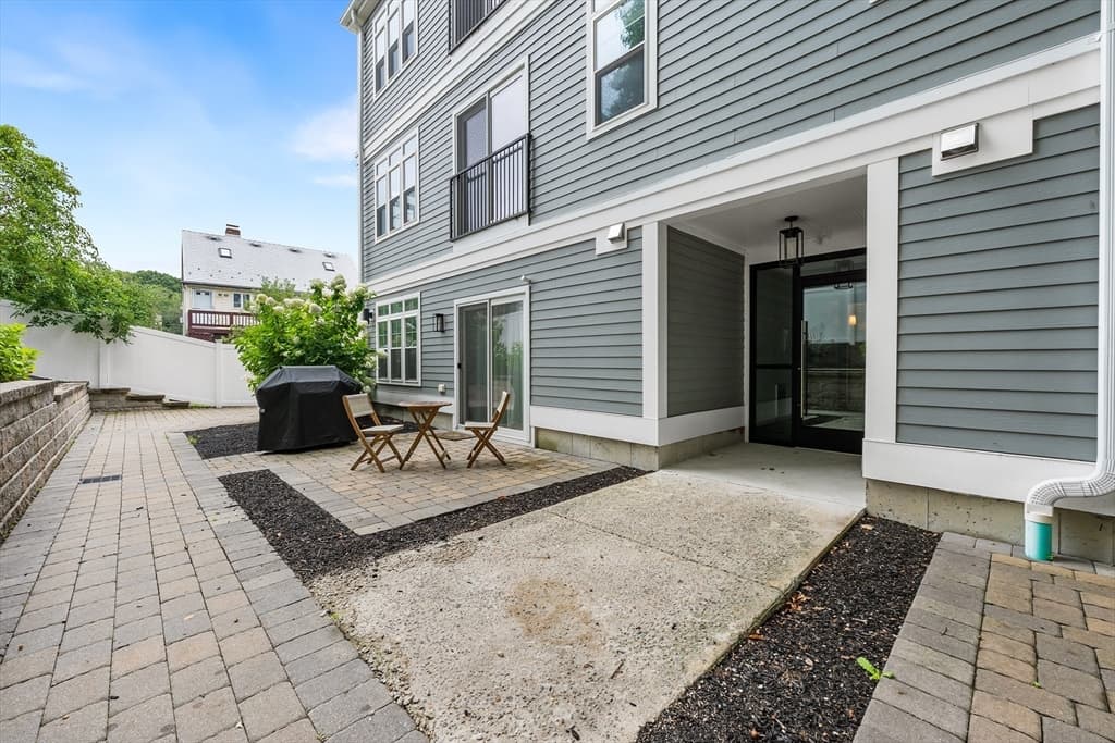 315 College Farm Rd # 6, Waltham MA 02451 photo 17