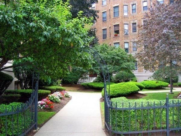 114 The Riverway # 3, Boston MA 02215 photo 2