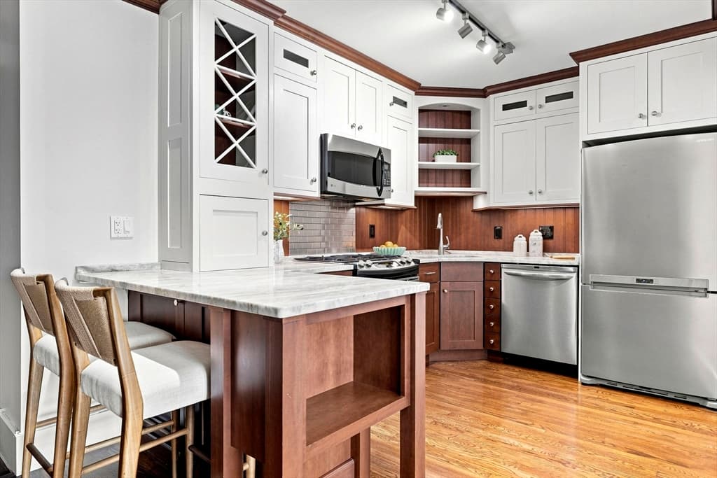 85 E India Row # 8A, Boston MA 02110 photo 8