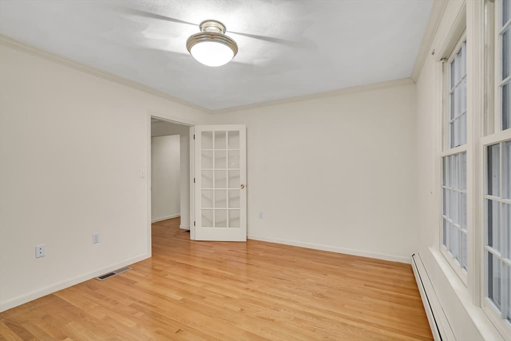 4 Crestview Rd, Bedford MA 01730 photo 23