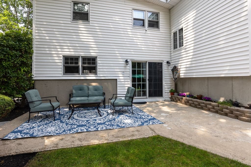99 Keene St, Brockton MA 02301 photo 11