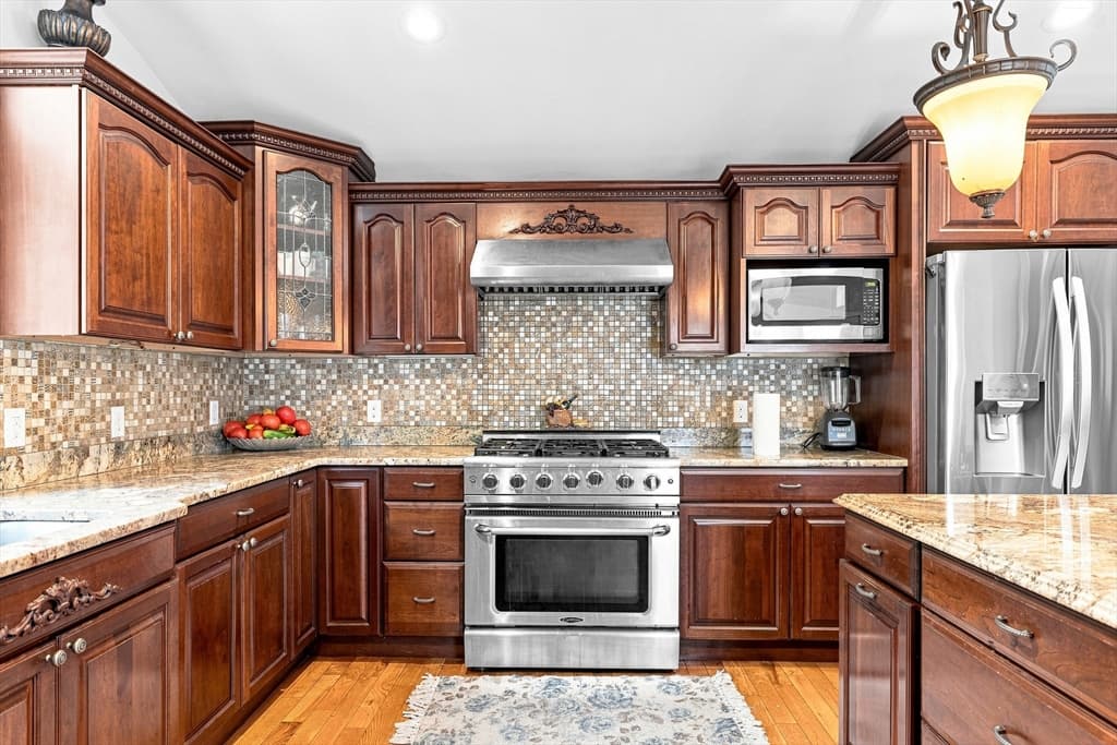1298 Rebecca Rd, Dighton MA 02764 photo 16