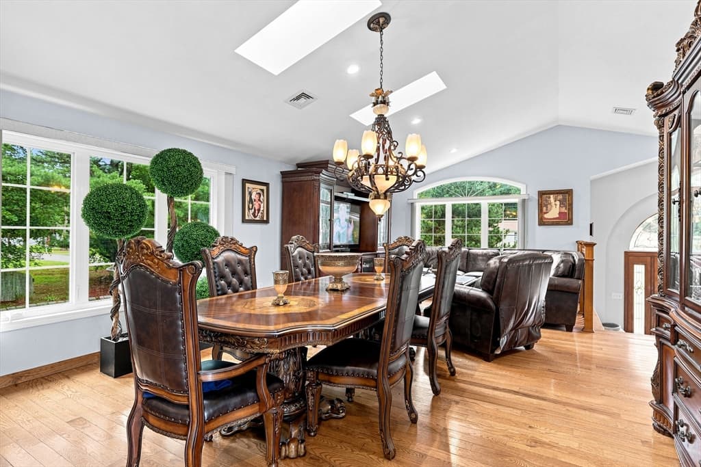 1298 Rebecca Rd, Dighton MA 02764 photo 11