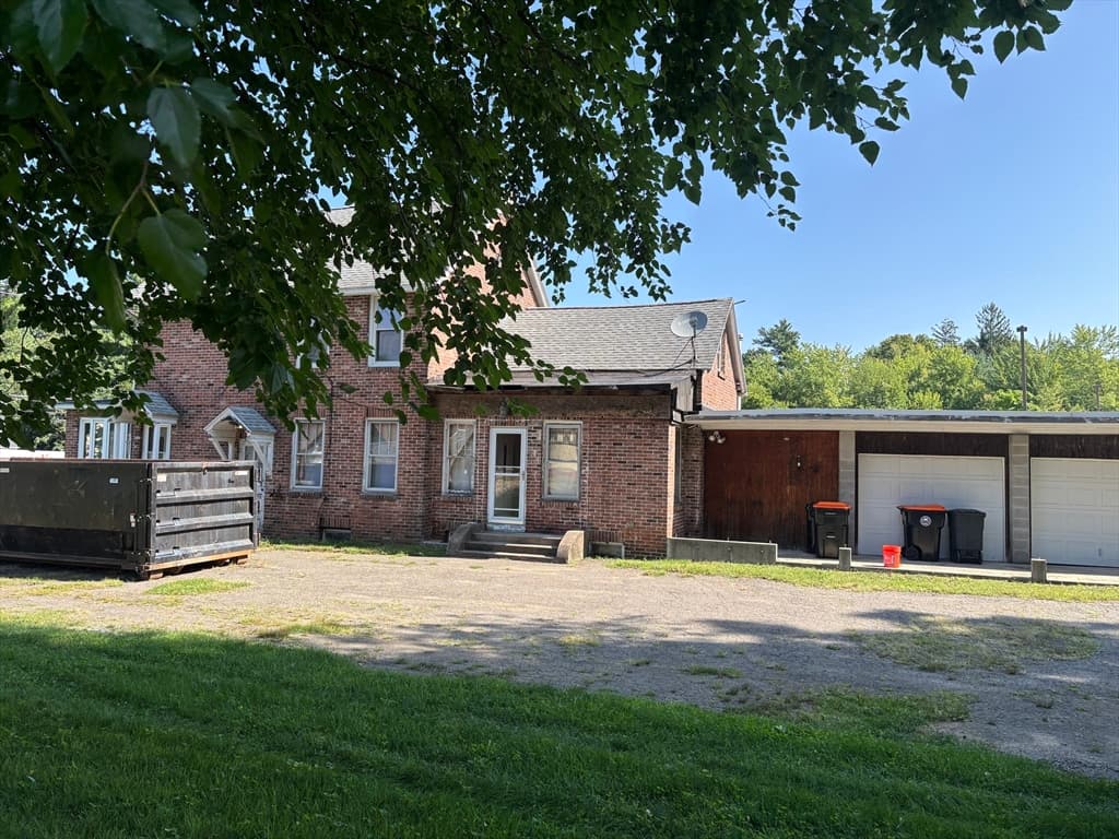 456 Granby Rd, South Hadley MA 01075 photo 6