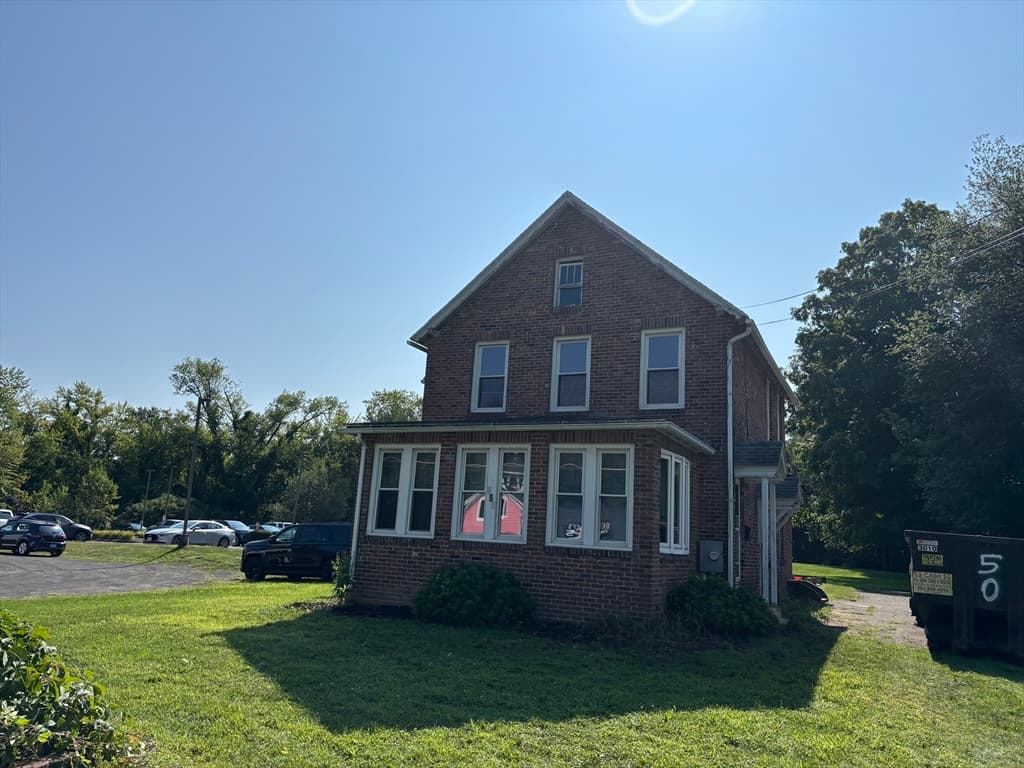 456 Granby Rd, South Hadley MA 01075 photo 3