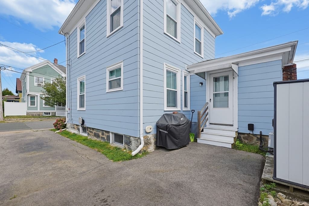2 Dearborn Ave, Beverly MA 01915 photo 6