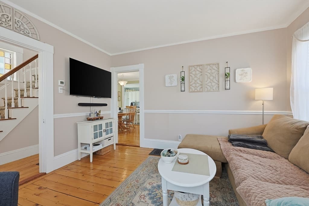 2 Dearborn Ave, Beverly MA 01915 photo 13