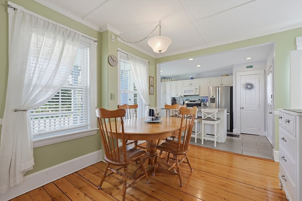 2 Dearborn Ave, Beverly MA 01915 photo 15
