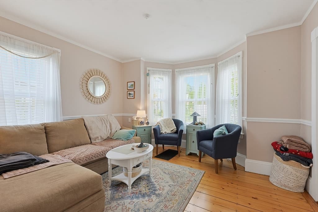 2 Dearborn Ave, Beverly MA 01915 photo 11