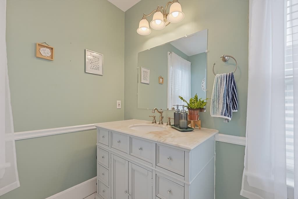 2 Dearborn Ave, Beverly MA 01915 photo 35