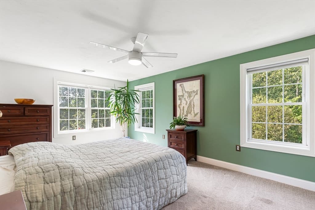 380 N Wheaton Ave, Seekonk MA 02771 photo 23