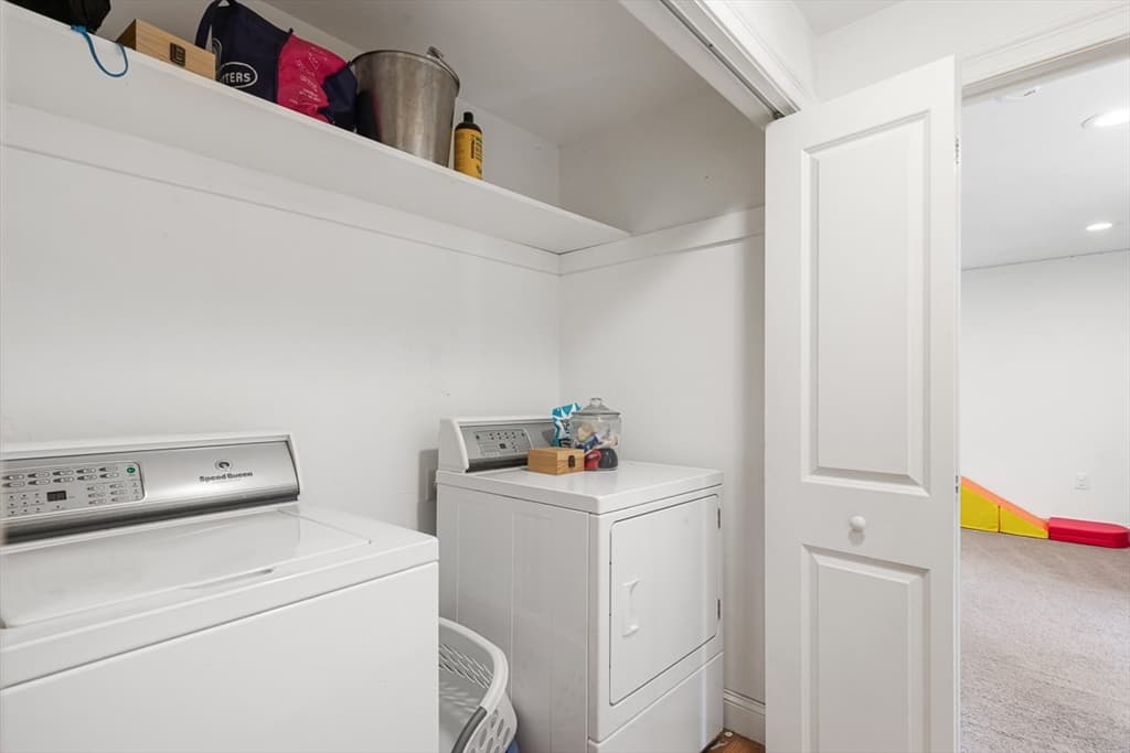 380 N Wheaton Ave, Seekonk MA 02771 photo 32