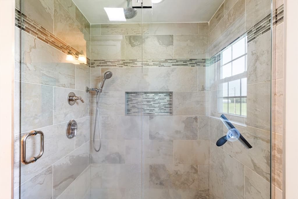 380 N Wheaton Ave, Seekonk MA 02771 photo 28