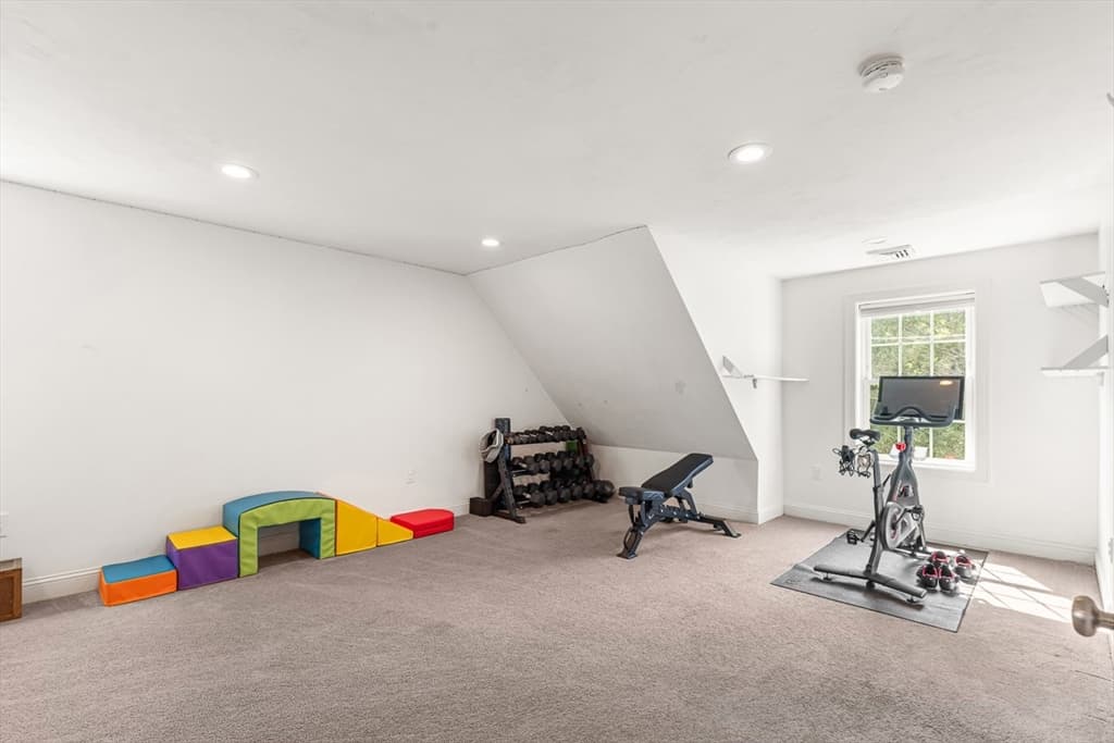 380 N Wheaton Ave, Seekonk MA 02771 photo 34