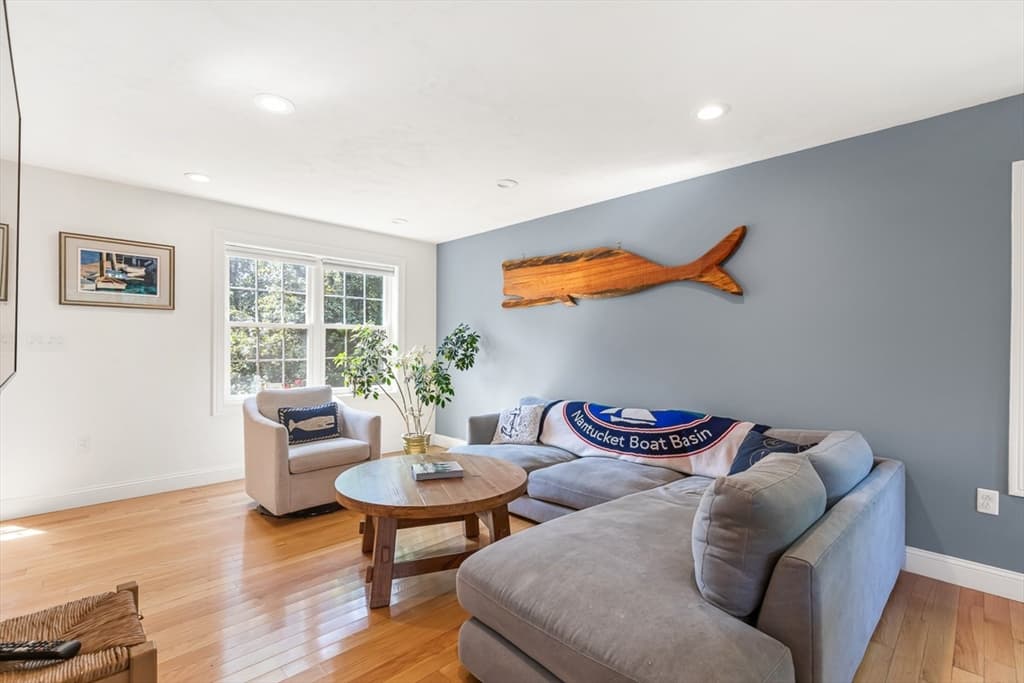 380 N Wheaton Ave, Seekonk MA 02771 photo 10