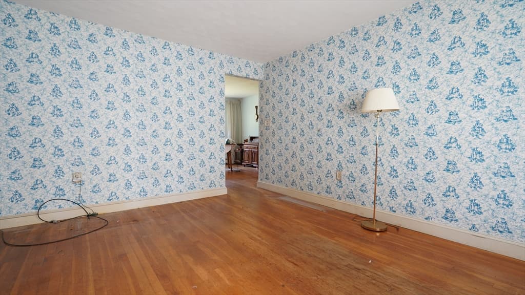19 Winter St, Foxboro MA 02035 photo 6