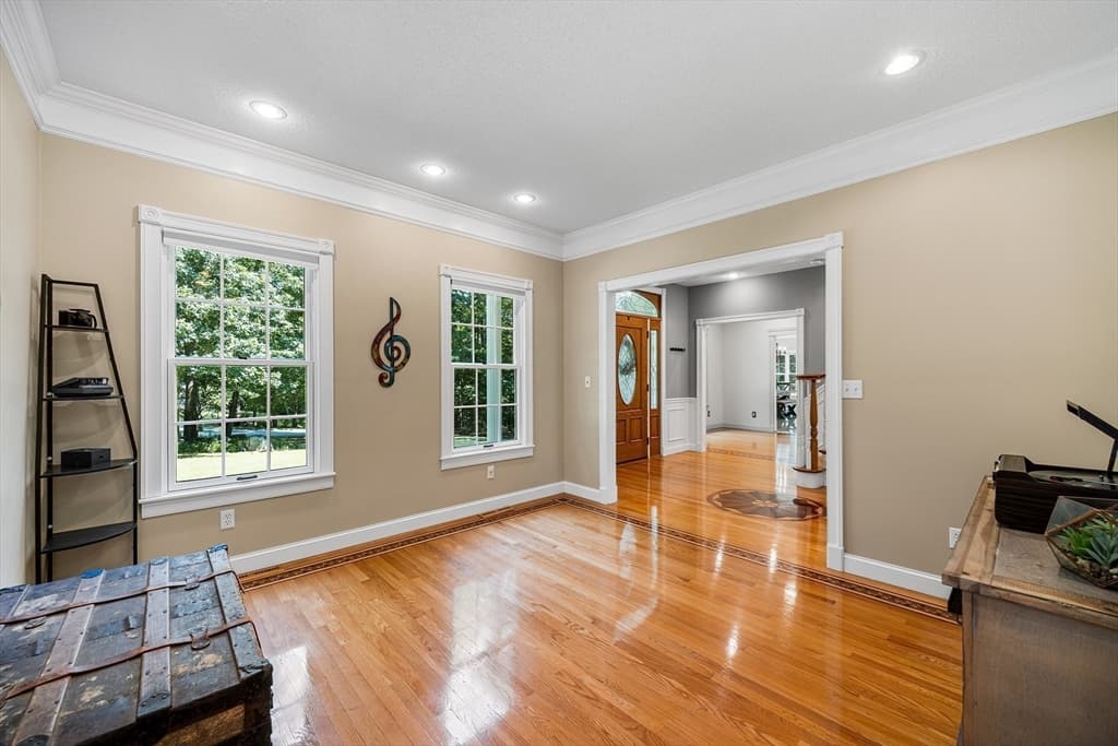 4 Iroquois Ln, Wilbraham MA 01095 photo 26