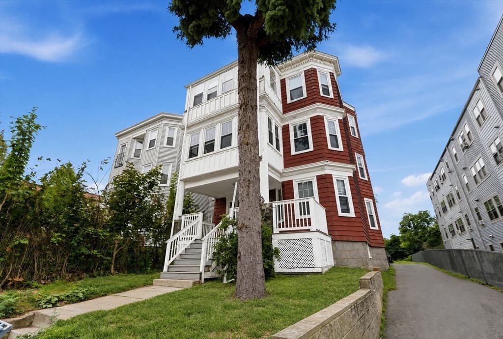 71 Walnut Park, Boston MA 02119 photo 22