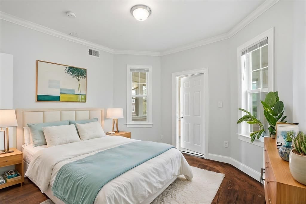71 Walnut Park, Boston MA 02119 photo 18