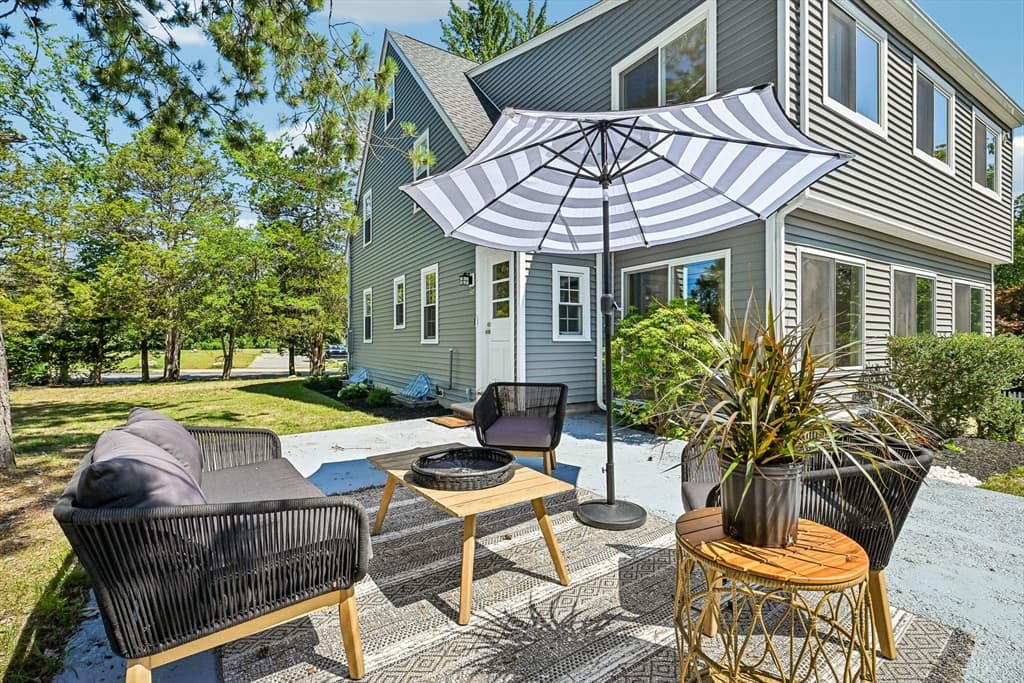 254 Russell St, Woburn MA 01801 photo 33