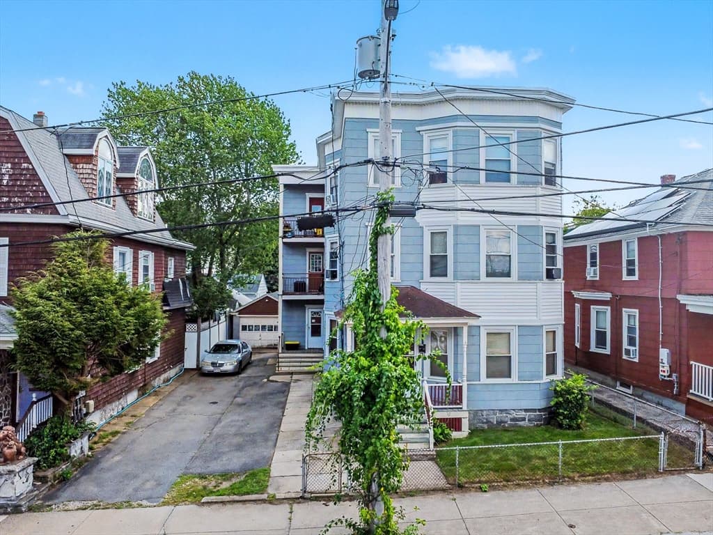 22-24 Hawley St, Lawrence MA 01843 photo 2