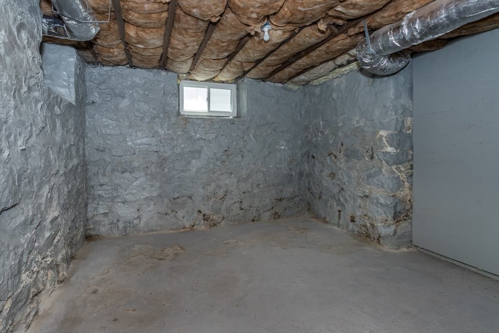 18 Kittredge St # 1, Boston MA 02131 photo 15