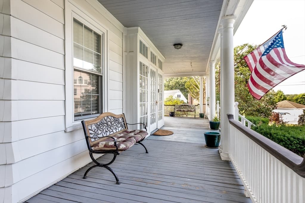 34 Avon Way, Quincy MA 02169 photo 6
