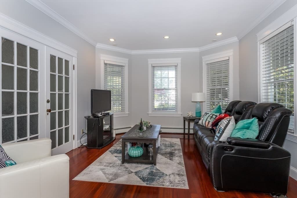 34 Avon Way, Quincy MA 02169 photo 17
