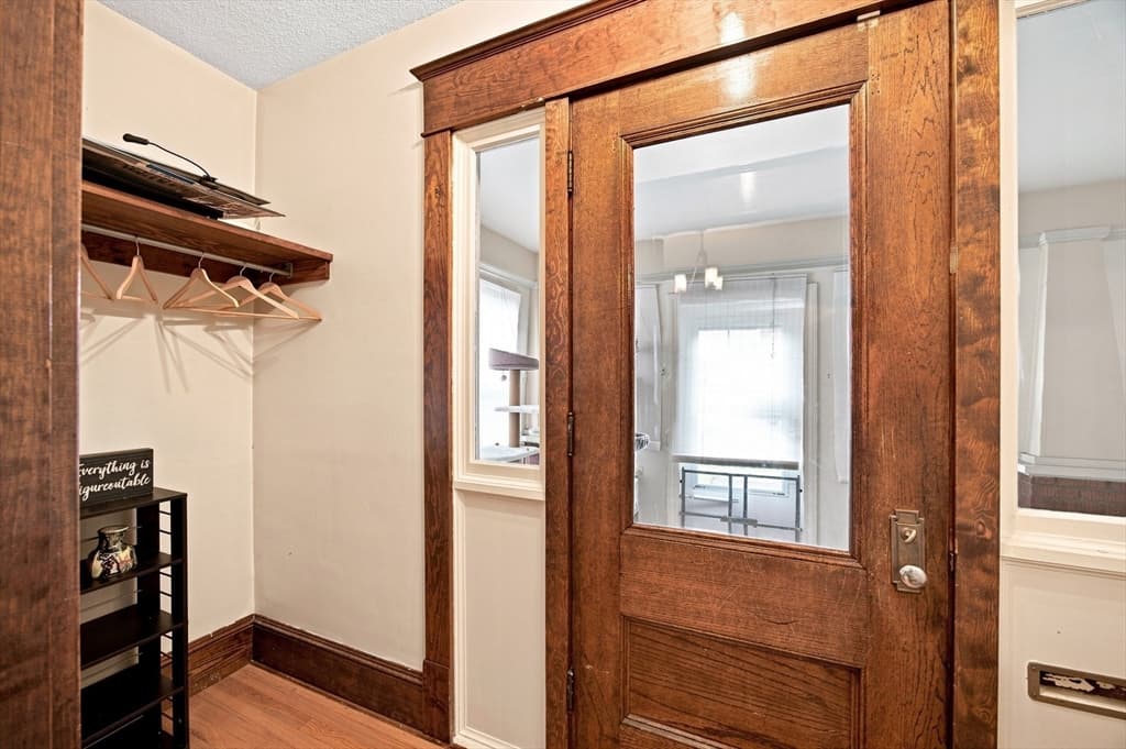 90 Bonneville Ave, Chicopee MA 01013 photo 17