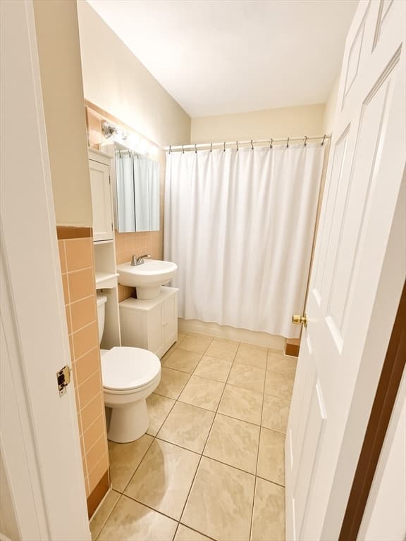 81 Fellsway W, Medford MA 02155 photo 7