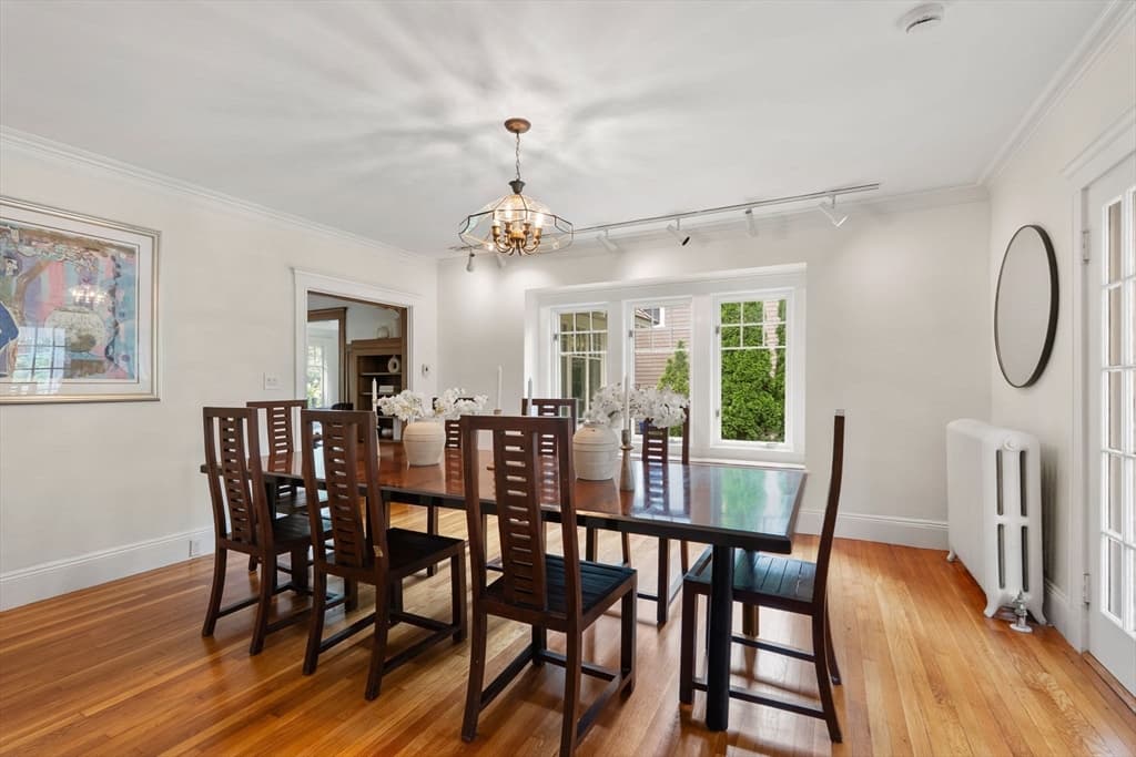 855 Commonwealth Ave, Newton MA 02459 photo 16
