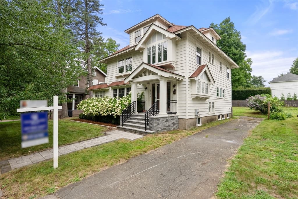 855 Commonwealth Ave, Newton MA 02459 photo 33