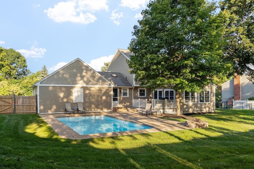4 Lantern Lane, Shrewsbury MA 01545 photo 5
