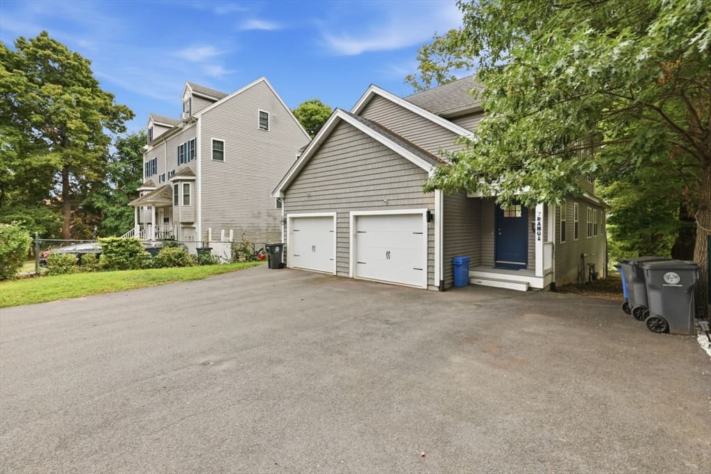 Condominium at 7 Mount Vernon St # 7, Haverhill MA 01830, Haverhill, photo 3 of 9