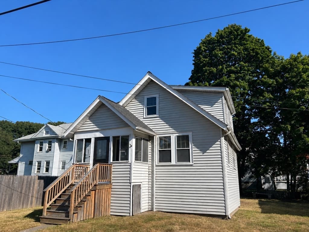 2 Circuit Road, Braintree MA 02184