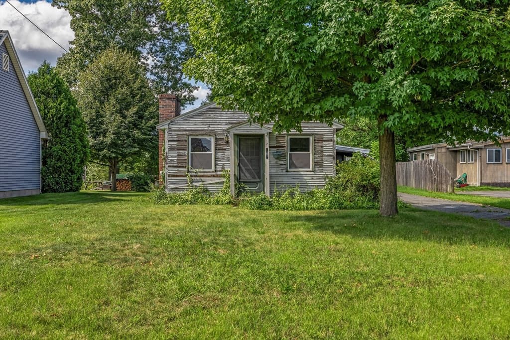162 Arcadia Blvd, Springfield MA 01118 photo 6