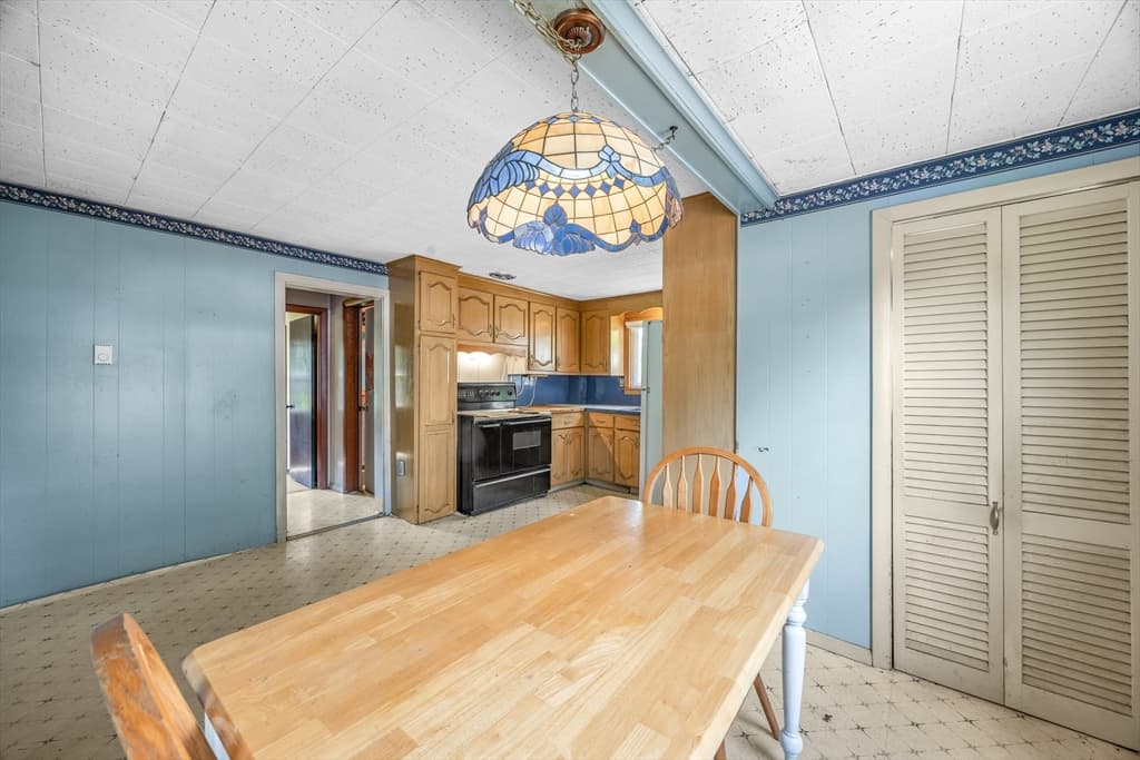 162 Arcadia Blvd, Springfield MA 01118 photo 14