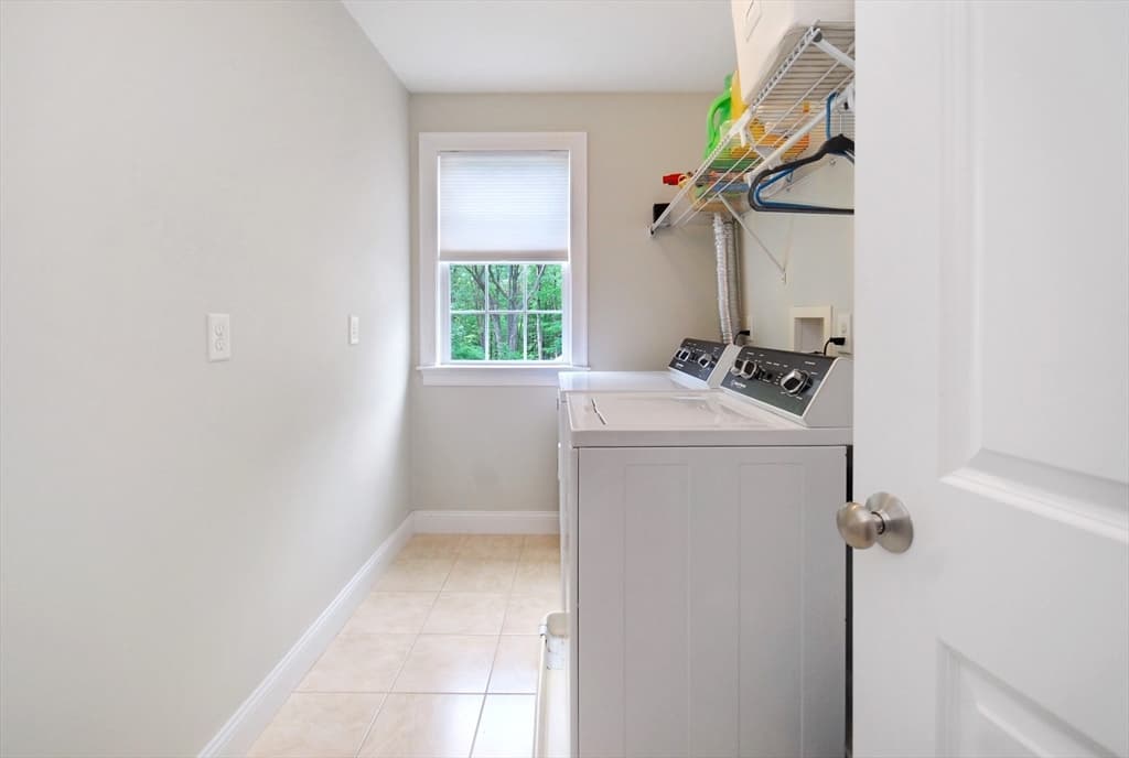 8 Barton Rd, Harvard MA 01451 photo 14