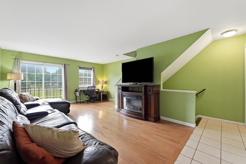 17 Waters Edge # 17, Ludlow MA 01056 photo 9