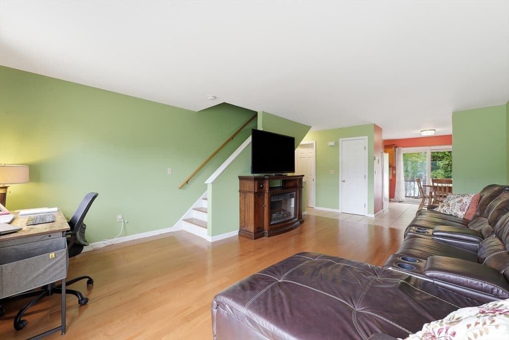 17 Waters Edge # 17, Ludlow MA 01056 photo 10