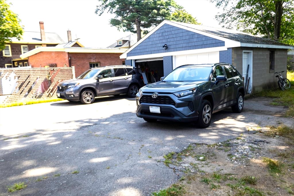 35 Peck St, Attleboro MA 02703 photo 31