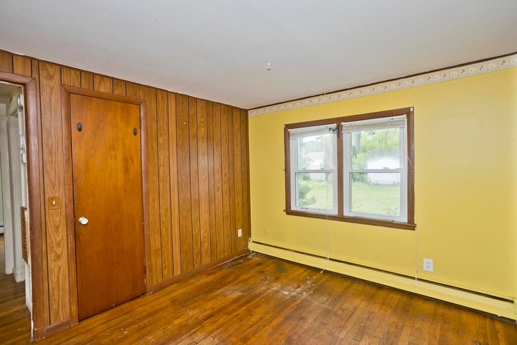 67 Warwick Rd, Chicopee MA 01020 photo 10