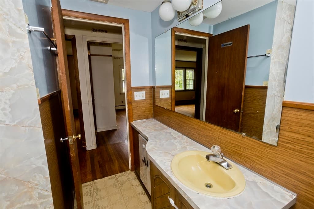 67 Warwick Rd, Chicopee MA 01020 photo 18