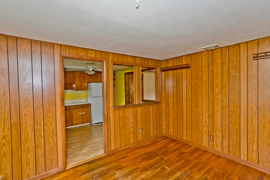 67 Warwick Rd, Chicopee MA 01020 photo 11