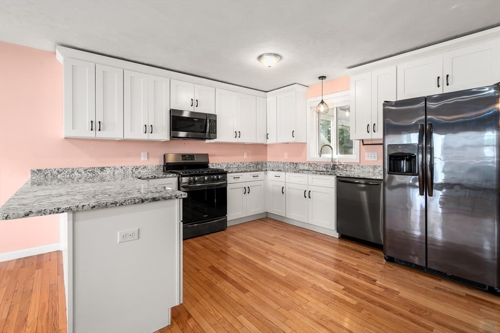 42 Highfield Drive, Southbridge MA 01550 photo 5